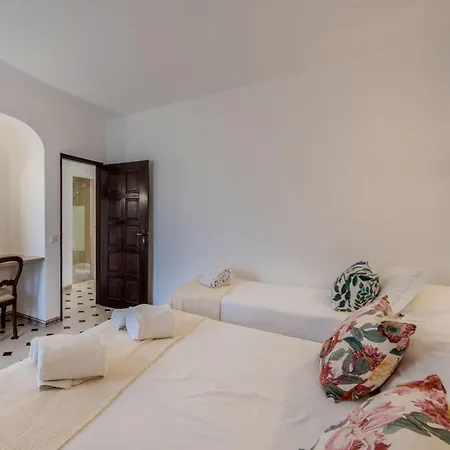 T3 Capricornio By Interhome Gale (Albufeira)